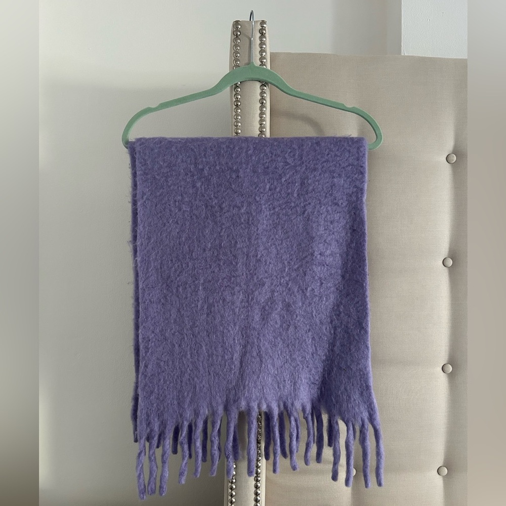 NWOT Talbots chunky purple scarf